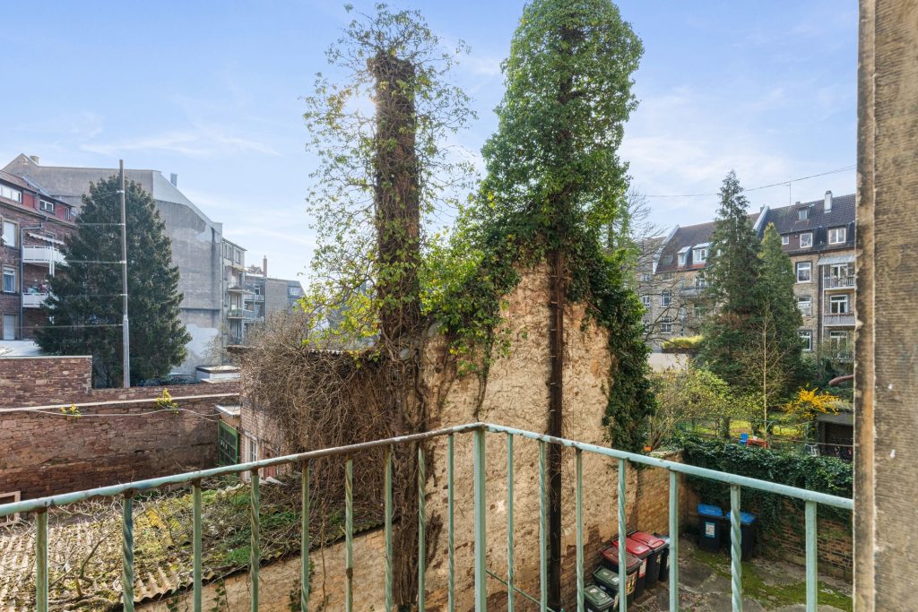 HUST Immobilien GmbH & Co. KG - Immobilienangebot - Karlsruhe - Alle - Leerstehendes 10-Familienhaus in der Südweststadt