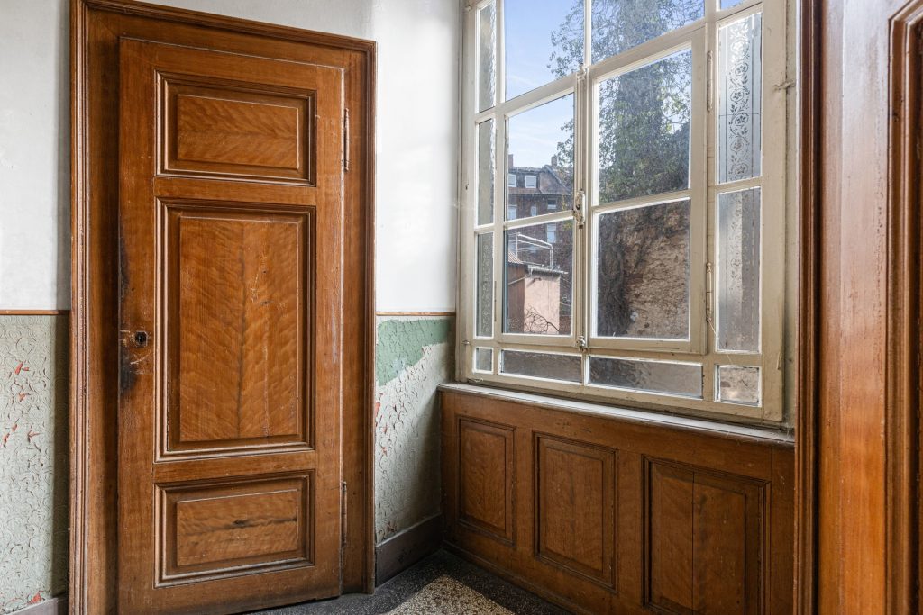 HUST Immobilien GmbH & Co. KG - Immobilienangebot - Karlsruhe - Alle - Leerstehendes 10-Familienhaus in der Südweststadt