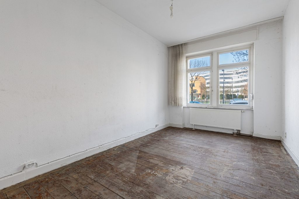 HUST Immobilien GmbH & Co. KG - Immobilienangebot - Karlsruhe - Alle - Leerstehendes 10-Familienhaus in der Südweststadt