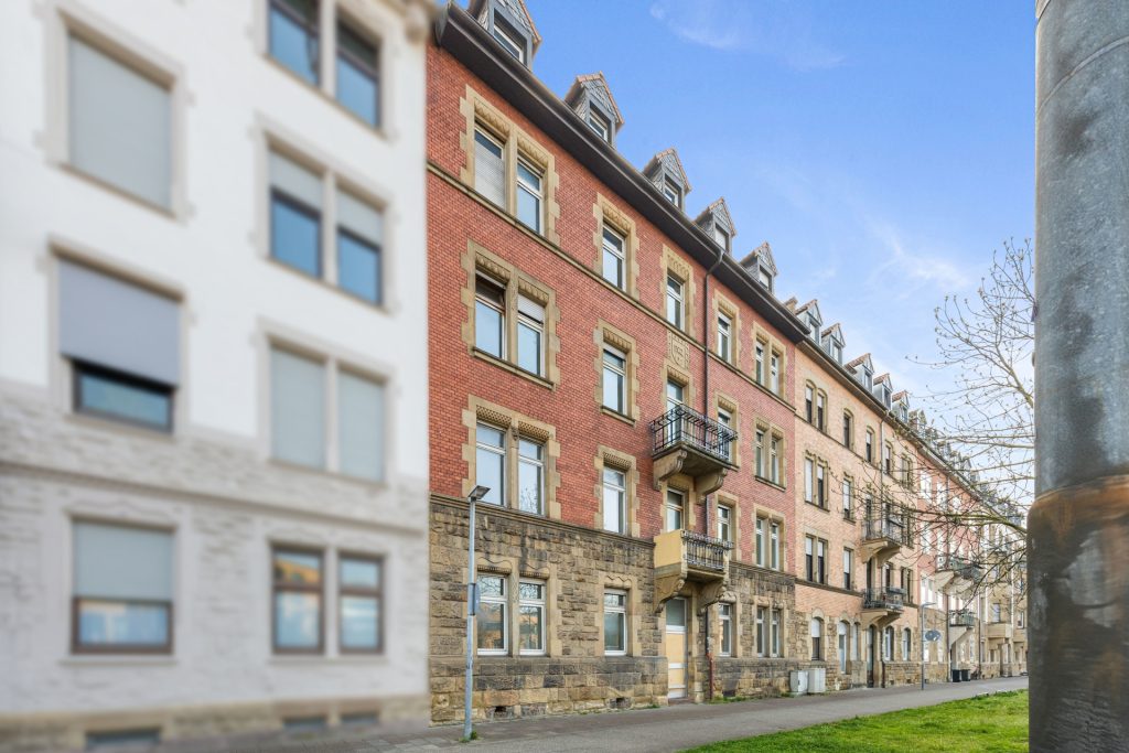 HUST Immobilien GmbH & Co. KG - Immobilienangebot - Karlsruhe - Alle - Leerstehendes 10-Familienhaus in der Südweststadt