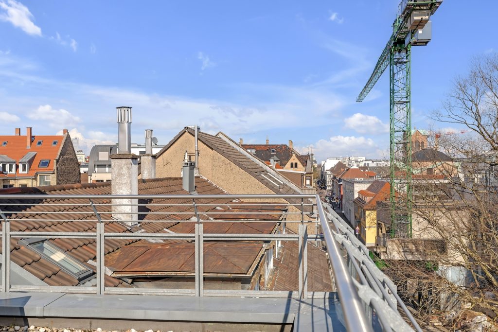 HUST Immobilien GmbH & Co. KG - Immobilienangebot - Karlsruhe - Alle - Exklusives Innenstadt-Penthouse mit 5 Terrassen und 2 Kfz-Stellplätzen