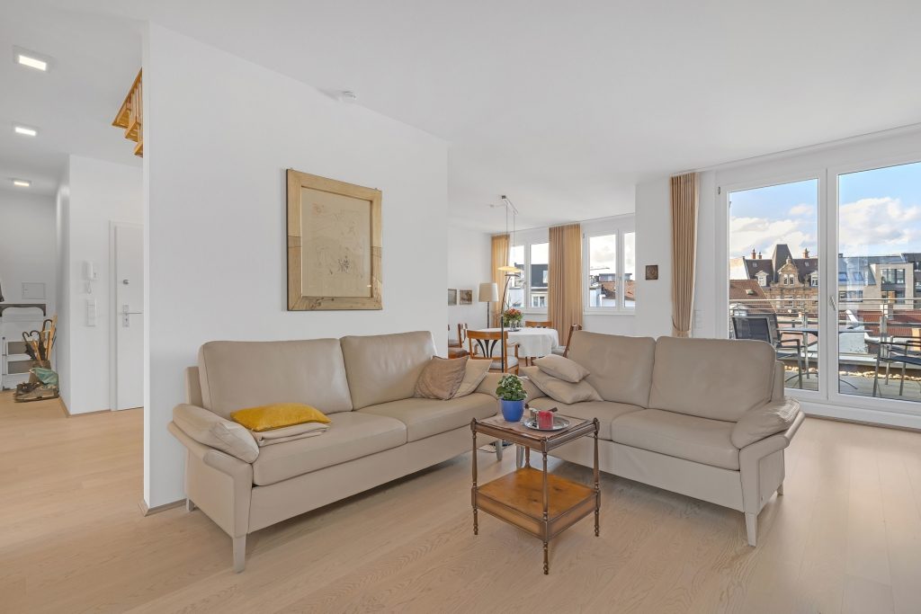 HUST Immobilien GmbH & Co. KG - Immobilienangebot - Karlsruhe - Alle - Exklusives Innenstadt-Penthouse mit 5 Terrassen und 2 Kfz-Stellplätzen