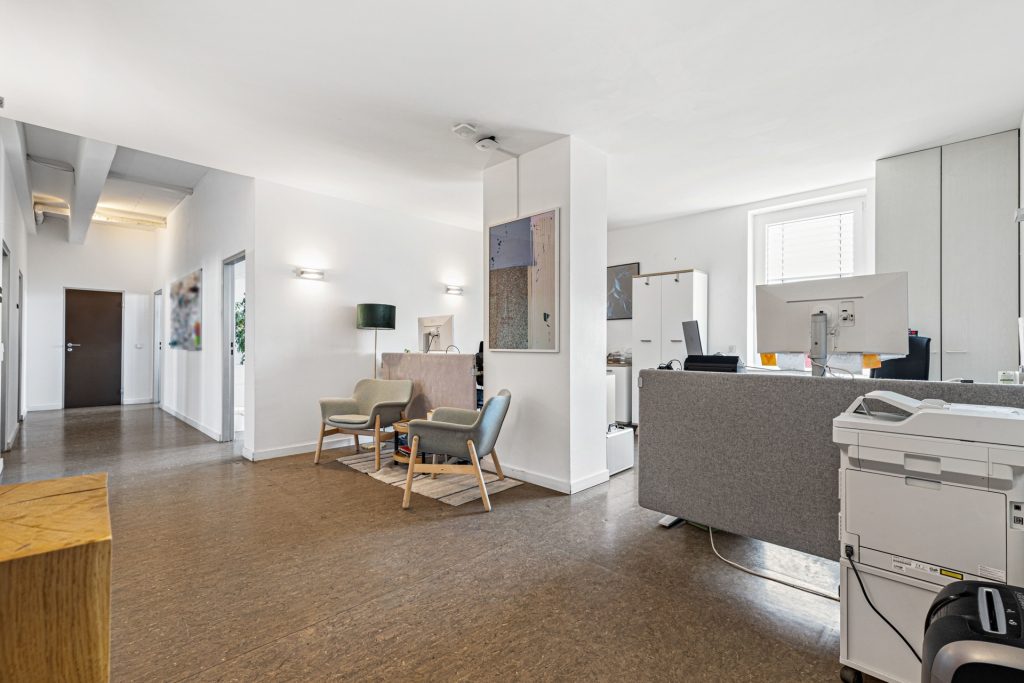 HUST Immobilien GmbH & Co. KG - Immobilienangebot - Karlsruhe - Alle - Ihr neuer Standort im Herzen von Karlsruhe – Exklusive Bürofläche