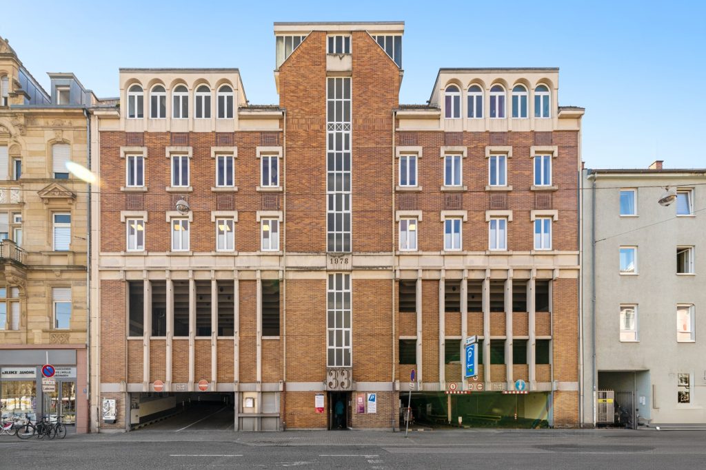 HUST Immobilien GmbH & Co. KG - Immobilienangebot - Karlsruhe - Alle - Arbeiten und Wohnen im Herzen Karlsruhes – Vielseitig nutzbare Immobilie