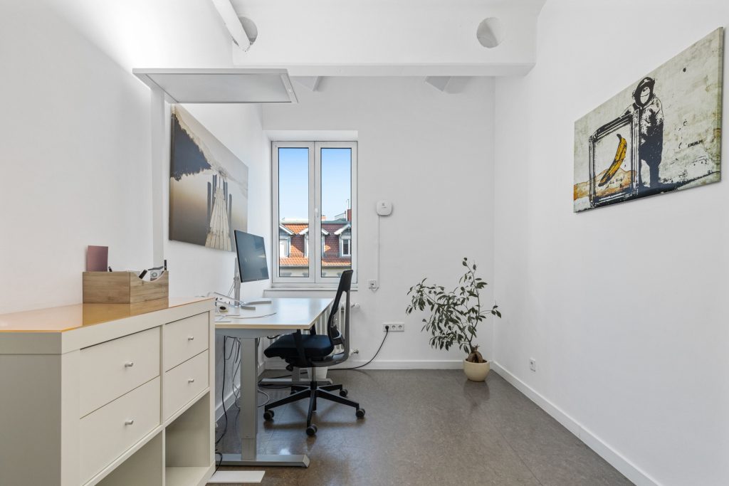 HUST Immobilien GmbH & Co. KG - Immobilienangebot - Karlsruhe - Alle - Arbeiten und Wohnen im Herzen Karlsruhes – Vielseitig nutzbare Immobilie