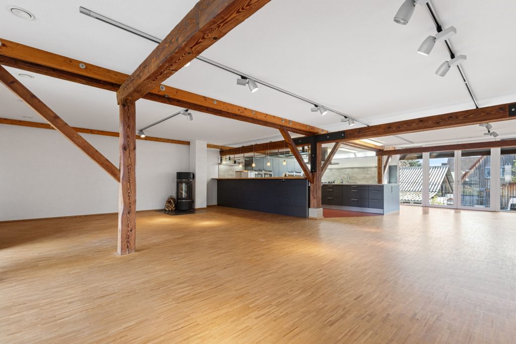 HUST Immobilien GmbH & Co. KG - Immobilienangebot - Stutensee / Friedrichstal - Alle - 2 in 1 - Zwei Gebäude mit separaten Grundstücken und Entwicklungspotenzial für Visionäre