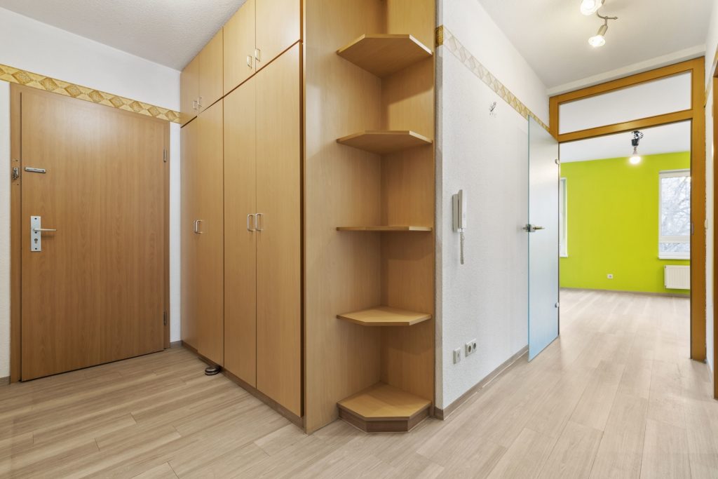 HUST Immobilien GmbH & Co. KG - Immobilienangebot - Jockgrim - Alle - Helle 3-Zimmer Wohnung mit 2 Balkonen und Stellplatz - sofort bezugsfrei