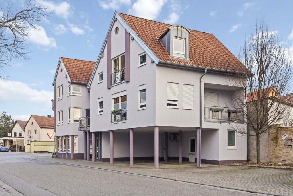 HUST Immobilien GmbH & Co. KG - Immobilienangebot - Jockgrim - Alle - Helle 3-Zimmer Wohnung mit 2 Balkonen und Stellplatz - sofort bezugsfrei