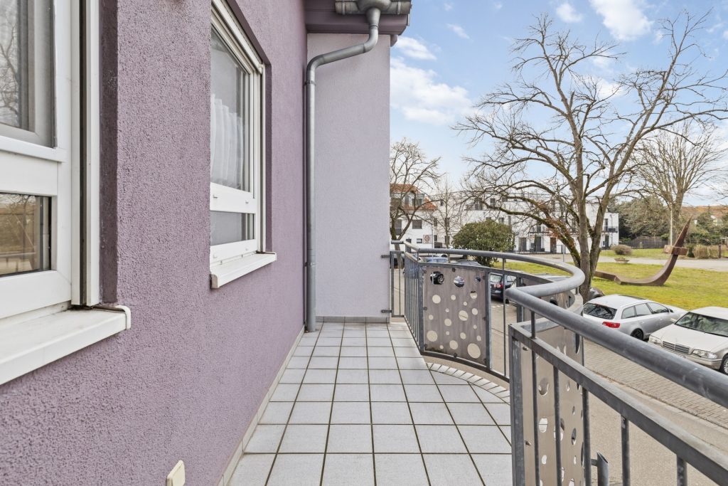 HUST Immobilien GmbH & Co. KG - Immobilienangebot - Jockgrim - Alle - Helle 3-Zimmer Wohnung mit 2 Balkonen und Stellplatz - sofort bezugsfrei