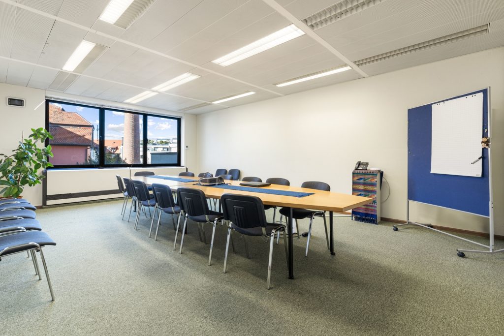 HUST Immobilien GmbH & Co. KG - Immobilienangebot - Karlsruhe - Alle - Arbeiten, Entwickeln, Investieren – Raum für Visionen in bester Lage