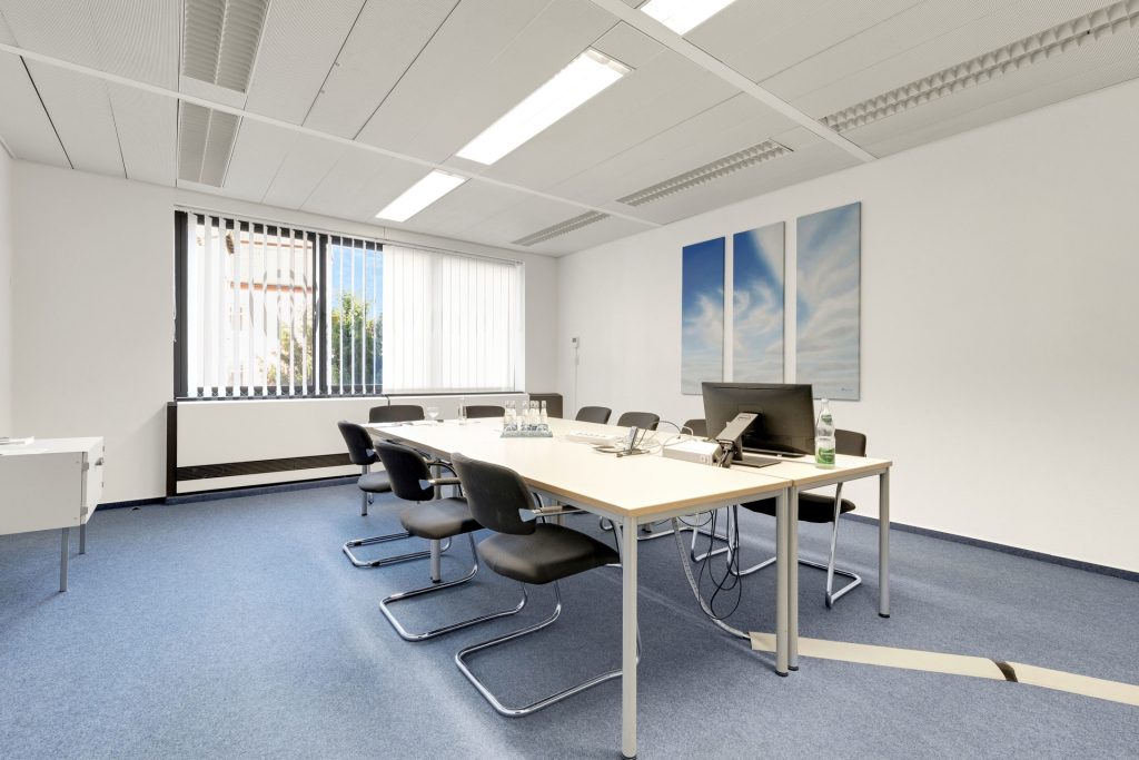 HUST Immobilien GmbH & Co. KG - Immobilienangebot - Karlsruhe - Alle - Arbeiten, Entwickeln, Investieren – Raum für Visionen in bester Lage
