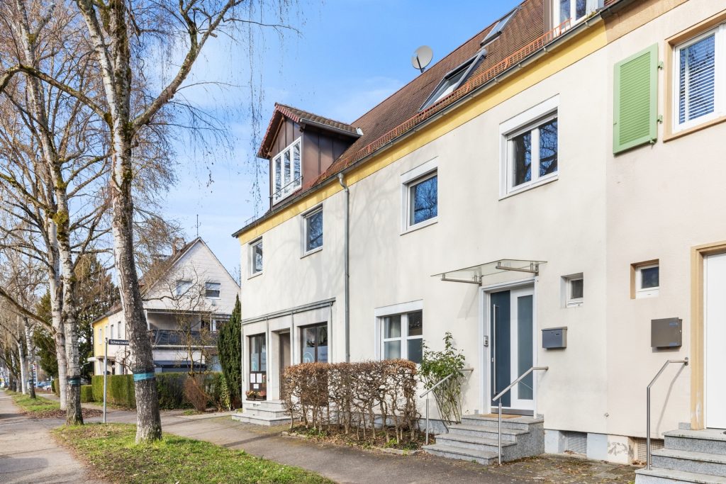 HUST Immobilien GmbH & Co. KG - Immobilienangebot - Baden-Baden - Alle - Sofort bezugsfrei! Mehr als nur vier Wände: Lebensraum mit Perspektive / Ooswinkel