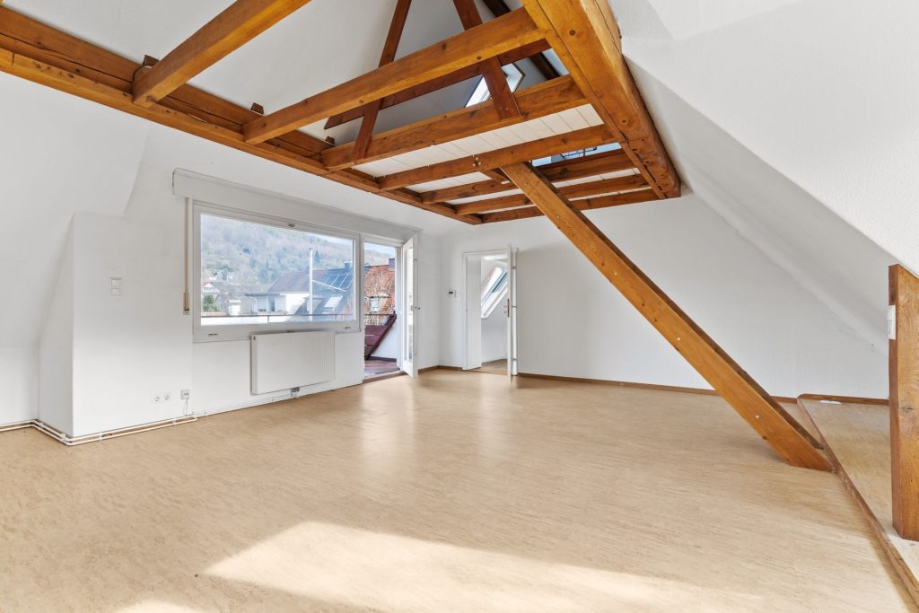 HUST Immobilien GmbH & Co. KG - Immobilienangebot - Baden-Baden - Alle - Sofort bezugsfrei! Mehr als nur vier Wände: Lebensraum mit Perspektive / Ooswinkel