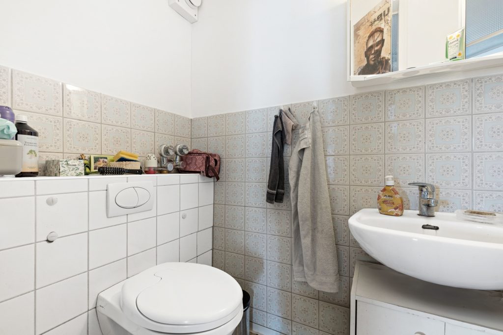 HUST Immobilien GmbH & Co. KG - Immobilienangebot - Karlsruhe / Grötzingen - Alle - Kapitalanleger aufgepasst! Vermietete 3-Zi. Wohnung mit 2 Balkonen und TG-Stellplatz in Grötzingen