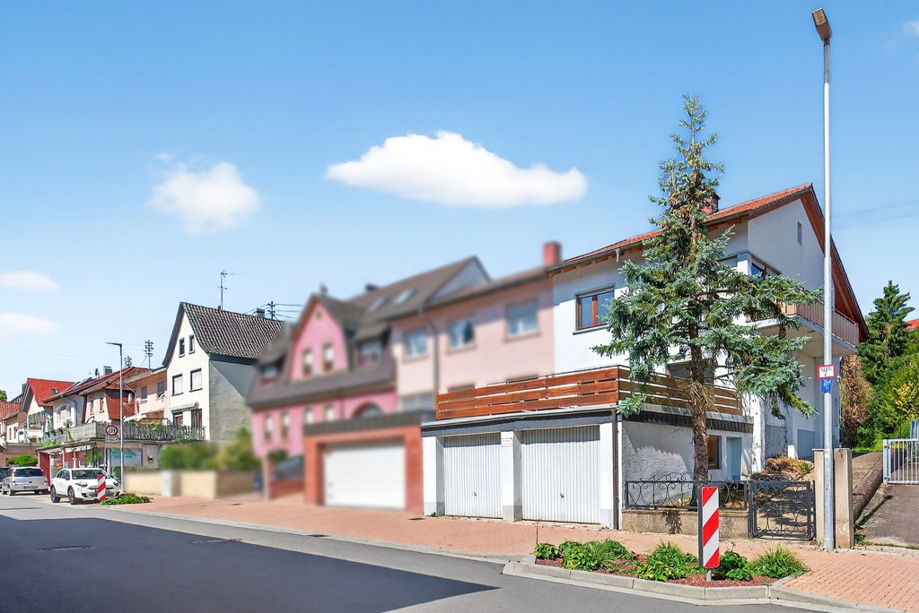 HUST Immobilien GmbH & Co. KG - Immobilienangebot - Östringen / Odenheim - Alle - Wohnen mit Perspektive – Doppelhaushälfte mit großem Garten und Entwicklungspotenzial in Odenheim