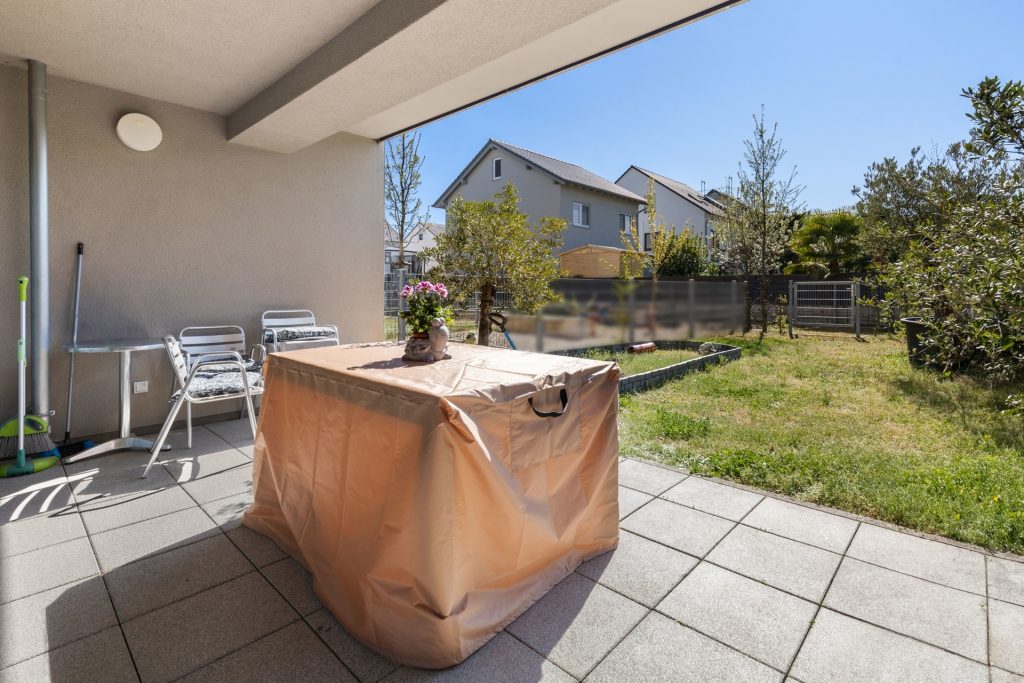 HUST Immobilien GmbH & Co. KG - Immobilienangebot - Karlsruhe / Knielingen - Alle - 4-Zimmer-Erdgeschosswohnung mit Terrasse und großem Garten in Knielingen - aktuell vermietet