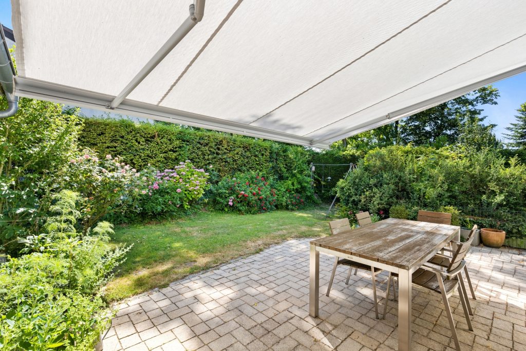 HUST Immobilien GmbH & Co. KG - Immobilienangebot - Karlsruhe - Alle - Platz für alle, Raum für Neues – Ihr Familiendomizil mit Einliegerwohnung und viel Grün