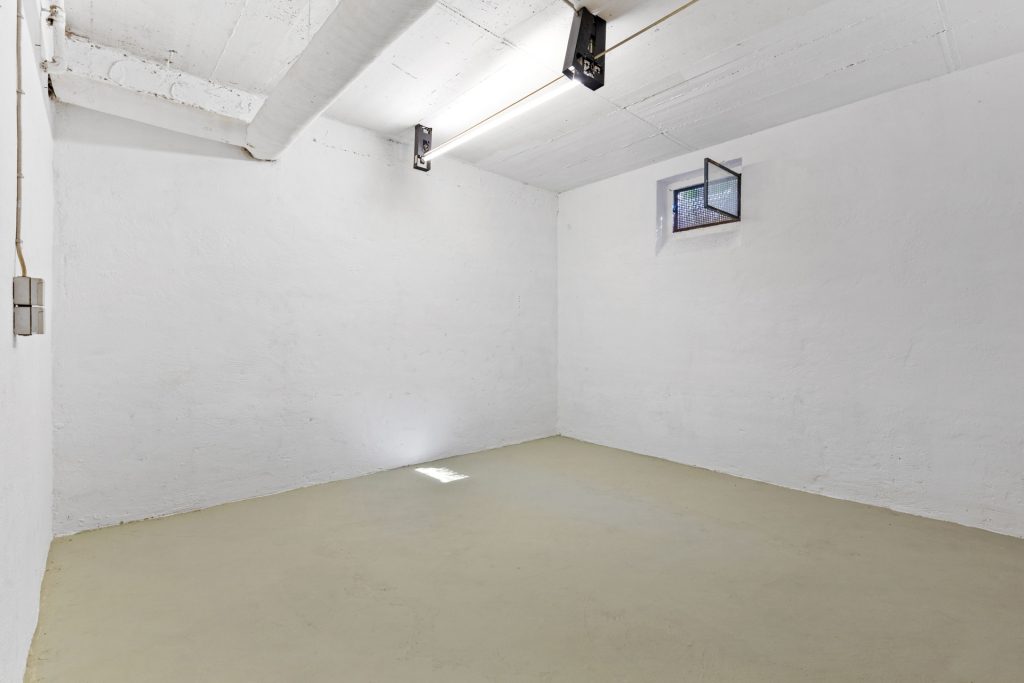 HUST Immobilien GmbH & Co. KG - Immobilienangebot - Karlsruhe - Alle - Platz für alle, Raum für Neues – Ihr Familiendomizil mit Einliegerwohnung und viel Grün