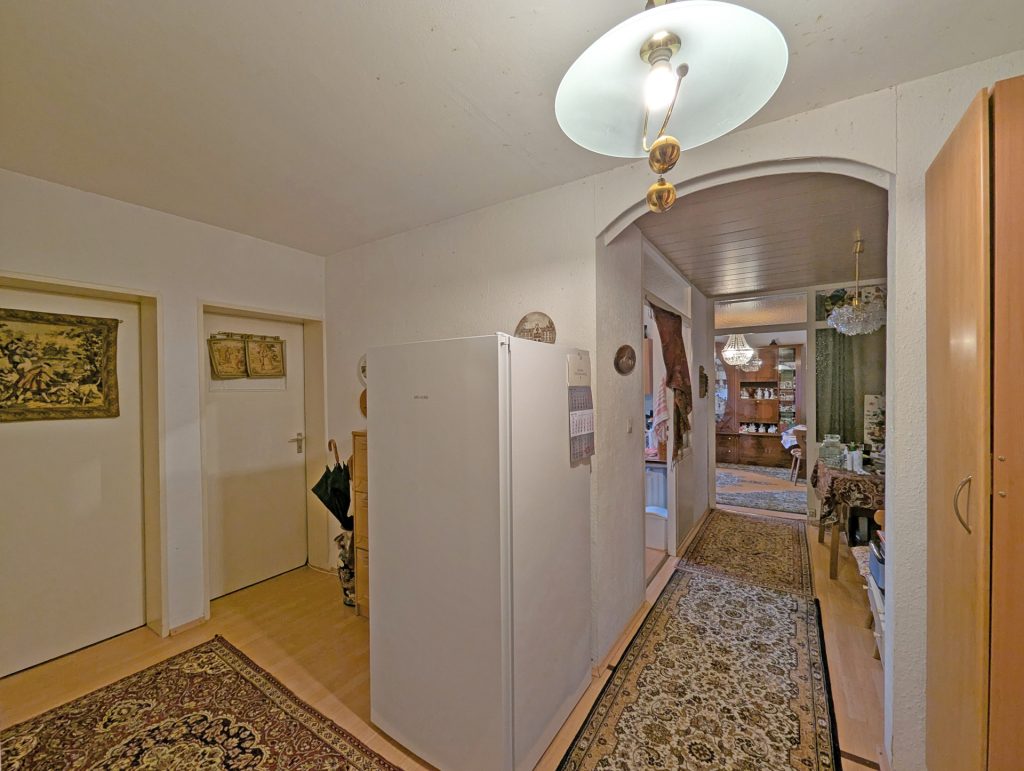 HUST Immobilien GmbH & Co. KG - Immobilienangebot - Karlsruhe - Alle - Ruhig, grün und stadtnah – vermietete Eigentumswohnung mit Loggia in der Nordweststadt