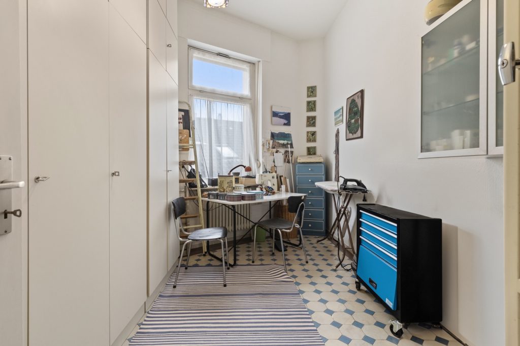 HUST Immobilien GmbH & Co. KG - Immobilienangebot - Baden-Baden - Alle - Aus 1 wird 2 - Wohnung, mit der Option zur Umwandlung in zwei - frei ab August!