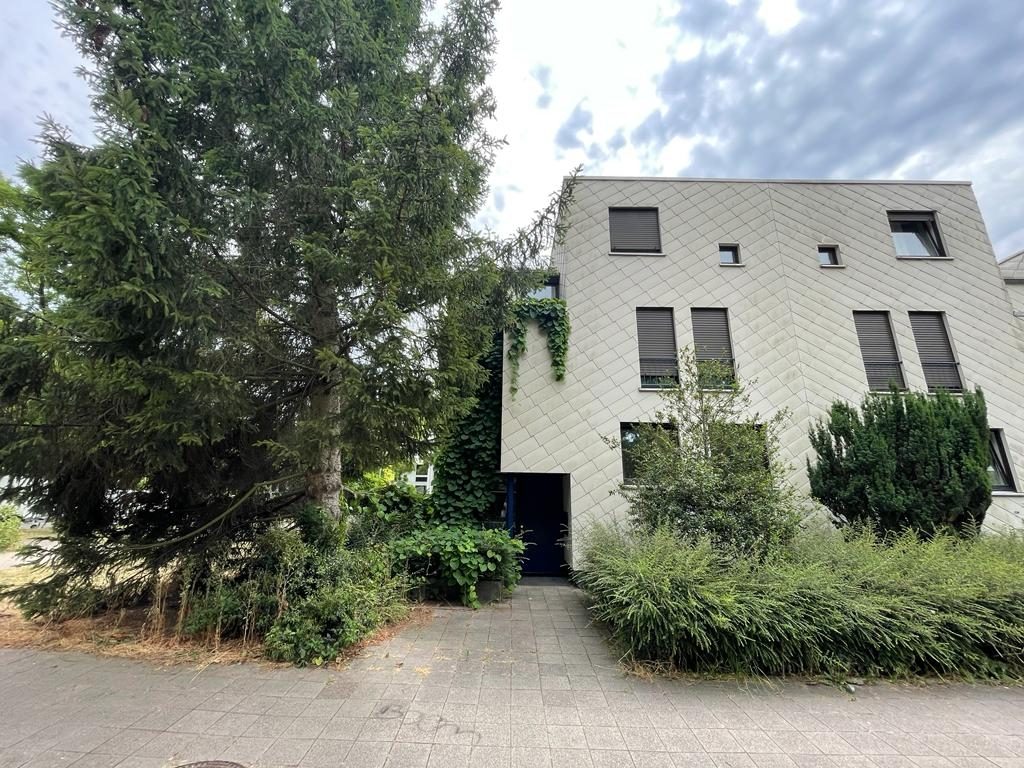 HUST Immobilien GmbH & Co. KG - Immobilienangebot - Karlsruhe / Rüppurr - Alle - Gepflegte 2-Zimmer-Wohnung in Rüppurr sucht Mieter ab 15.07.2025
