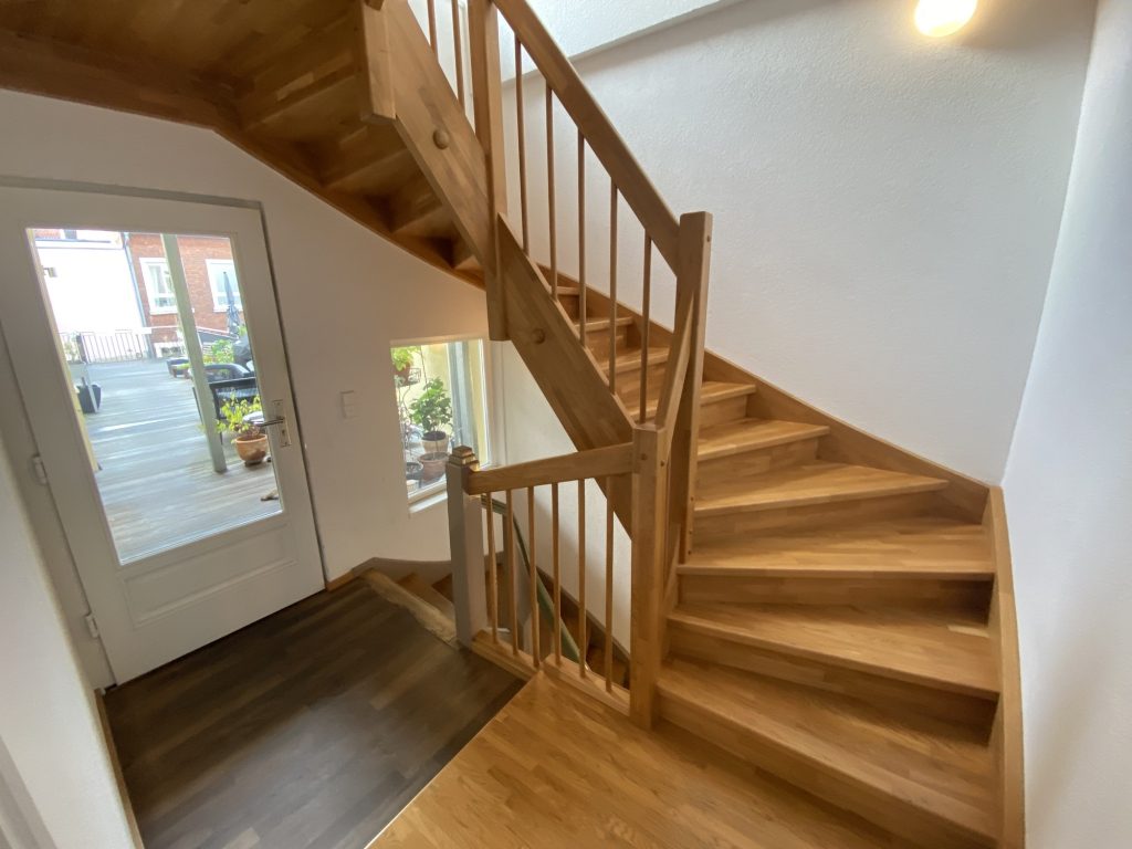 HUST Immobilien GmbH & Co. KG - Immobilienangebot - Karlsruhe - Alle - Kapitalanleger aufgepasst! Sanierte, charmante 3-Zimmer-Altbauwohnung im Herzen von Durlach