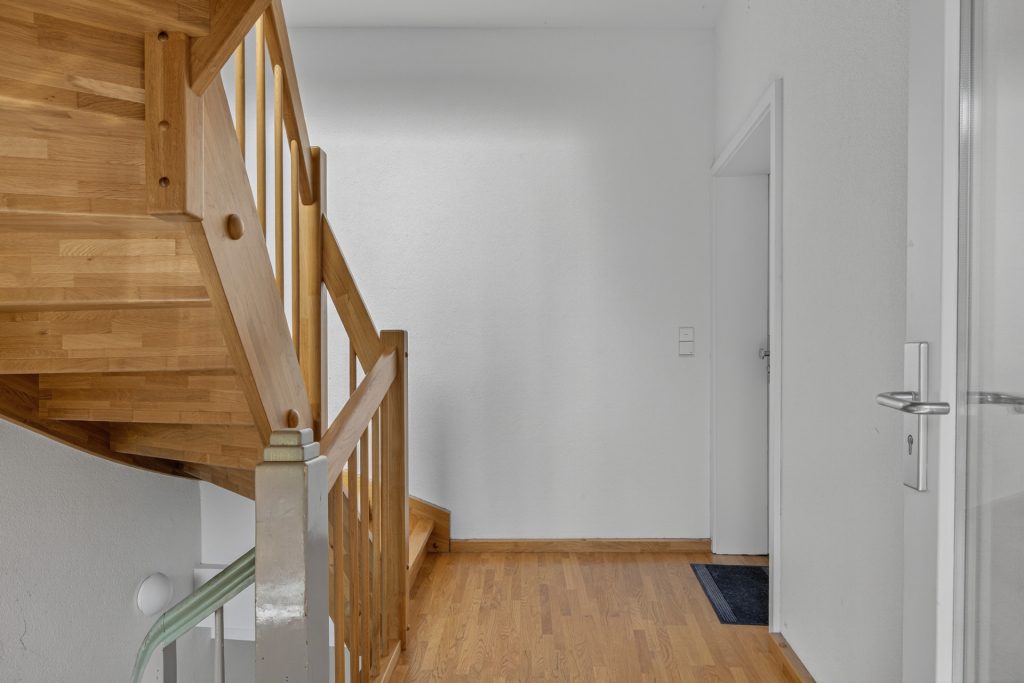 HUST Immobilien GmbH & Co. KG - Immobilienangebot - Karlsruhe / Durlach - Alle - Sanierte, charmante 3-Zimmer-Altbauwohnung im Herzen von Durlach