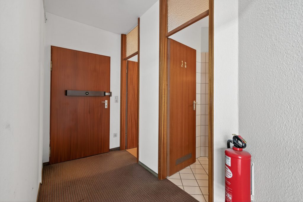 HUST Immobilien GmbH & Co. KG - Immobilienangebot - Rastatt - Alle - Vermietete Gewerbefläche im frequentierten Hilberthof – attraktive Kapitalanlage