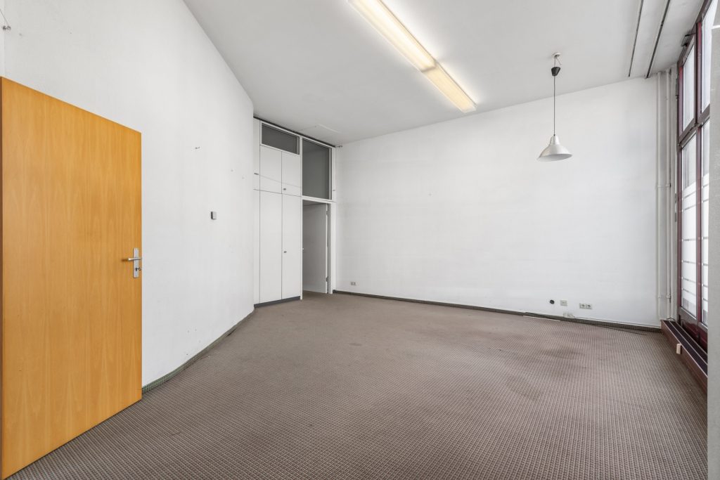 HUST Immobilien GmbH & Co. KG - Immobilienangebot - Rastatt - Alle - Flexibel. Zentral. Vielseitig – Ihre Fläche im Hilberthof