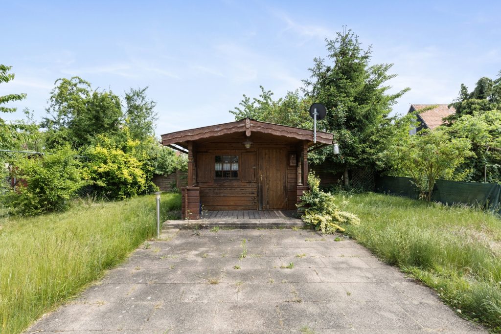 HUST Immobilien GmbH & Co. KG - Immobilienangebot - Stutensee / Spöck - Alle - Großzügiges Zuhause für Familien oder Mehrgenerationen – sofort bezugsfrei
