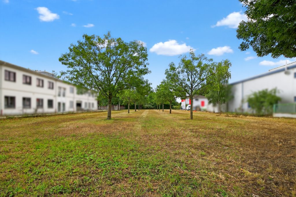 HUST Immobilien GmbH & Co. KG - Immobilienangebot - Karlsruhe - Grundstücke - Rarität: attraktives Gewerbegrundstück in guter Lage von Karlsruhe-Neureut
