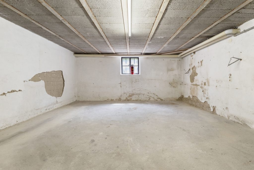 HUST Immobilien GmbH & Co. KG - Immobilienangebot - Leimersheim - Alle - Wohnen auf einer Ebene – Bungalow mit Gestaltungspotenzial in ruhiger Lage