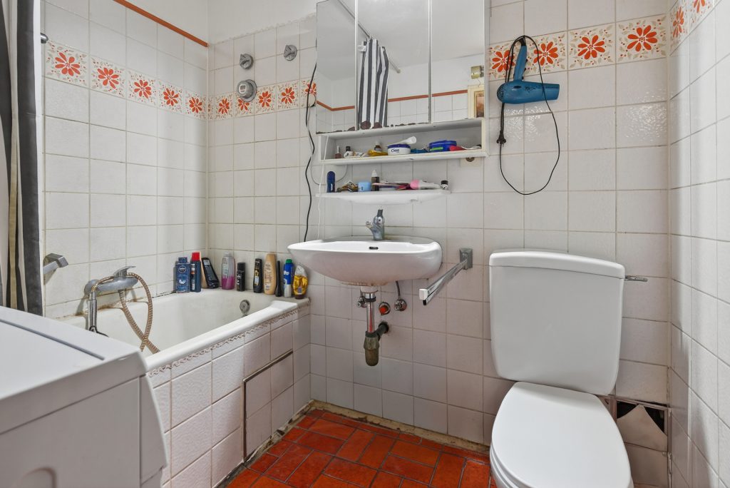 HUST Immobilien GmbH & Co. KG - Immobilienangebot - Karlsruhe - Alle - Kapitalanlage im Herzen von Karlsruhe – vermietete 1-Zimmer-Wohnung mit Loggia & TG-Stellplatz
