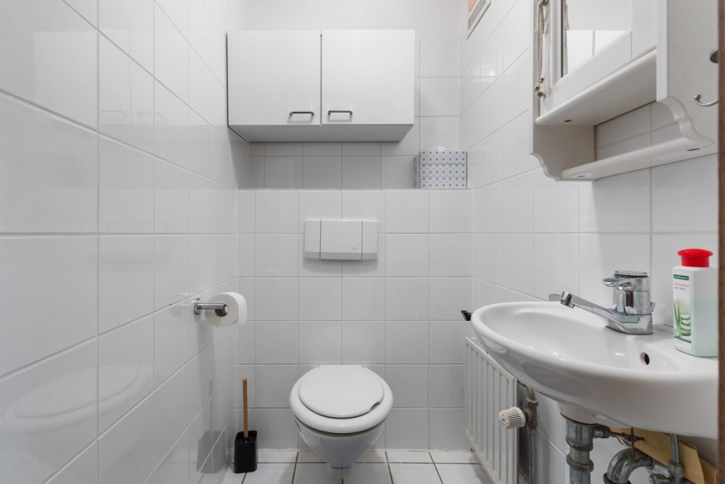 HUST Immobilien GmbH & Co. KG - Immobilienangebot - Baden-Baden - Alle - Doppelhaushälfte mit Terrasse, Stellplätzen & ausbaufähigem Dachgeschoss – ideal für kleine Familien