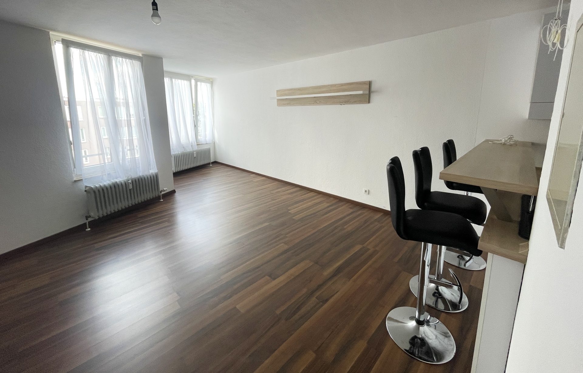 HUST Immobilien GmbH & Co. KG - Immobilienangebot - Karlsruhe - Alle - Komfortables 1-Zimmer-Appartement mit Stellplatz und EBK im Herzen von KA - Bezugsfrei ab 01.09.2025