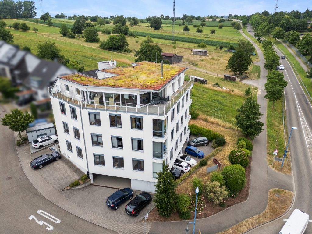 HUST Immobilien GmbH & Co. KG - Immobilienangebot - Waldbronn - Alle - Repräsentative Bürofläche im Penthouse-Stil mit Dachterrasse, Küche & Direktaufzug