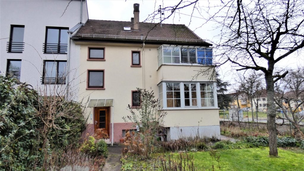 HUST Immobilien GmbH & Co. KG - Immobilienangebot - Karlsruhe / Neureut - Grundstücke - Großes Grundstück mit Bauplatz und 2-FH in bester Lage in Neureut - gegenüber Parkanlage