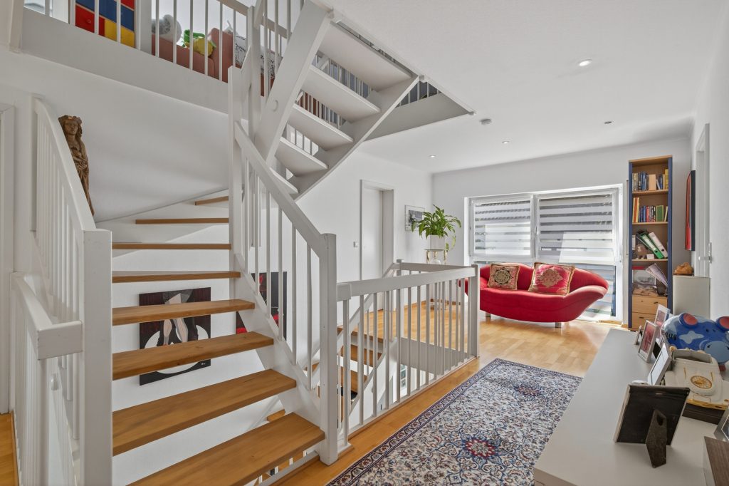 HUST Immobilien GmbH & Co. KG - Immobilienangebot - Baden-Baden - Alle - Gepflegtes EFH mit moderner Ausstattung & durchdachtem Grundriss in Baden-Baden, Ebersteinburg