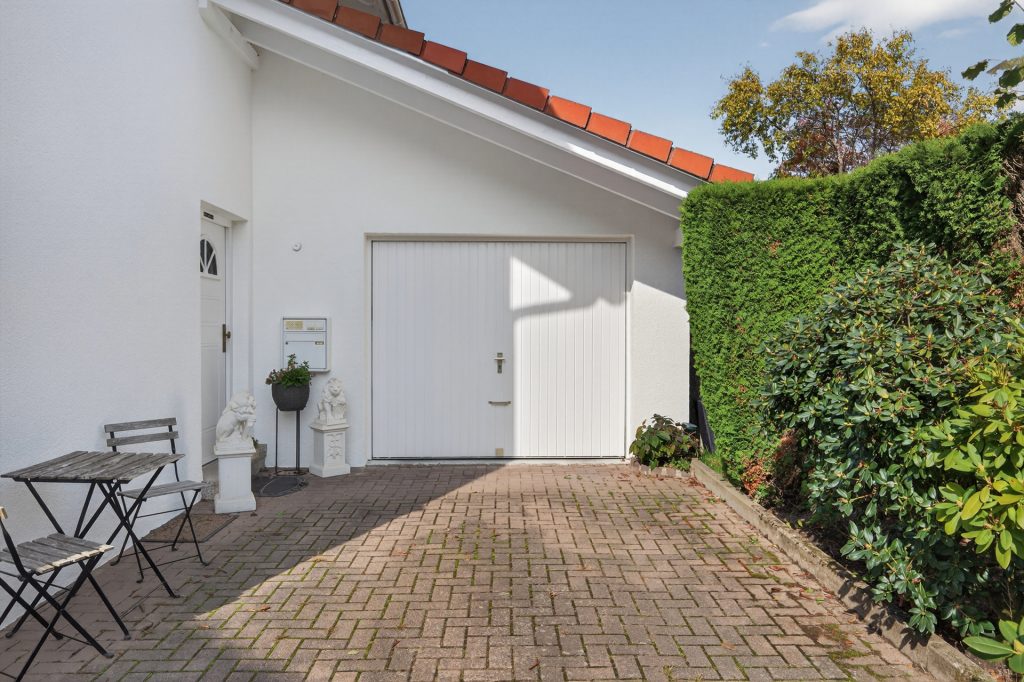 HUST Immobilien GmbH & Co. KG - Immobilienangebot - Baden-Baden - Alle - Gepflegtes EFH mit moderner Ausstattung & durchdachtem Grundriss in Baden-Baden, Ebersteinburg