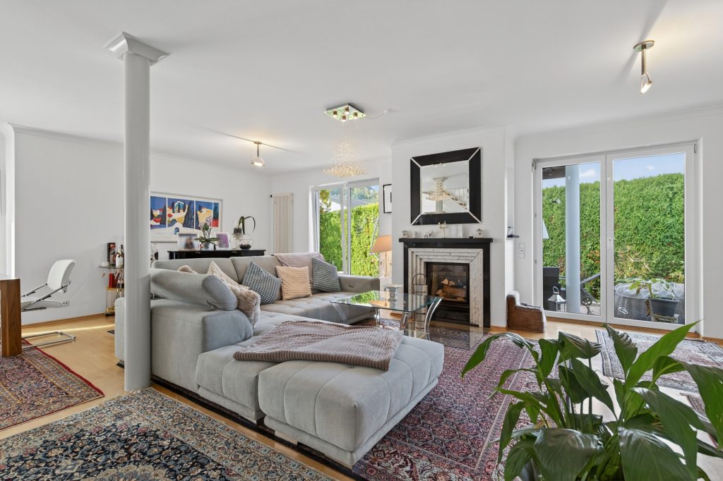HUST Immobilien GmbH & Co. KG - Immobilienangebot - Baden-Baden - Alle - Gepflegtes EFH mit moderner Ausstattung & durchdachtem Grundriss in Baden-Baden, Ebersteinburg