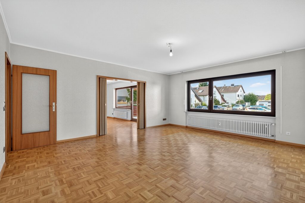HUST Immobilien GmbH & Co. KG - Immobilienangebot - Stutensee - Alle - Bezugsfrei! Wohnung mit Südbalkon, Hobbyraum und zusätzlichem Bad im Souterrain