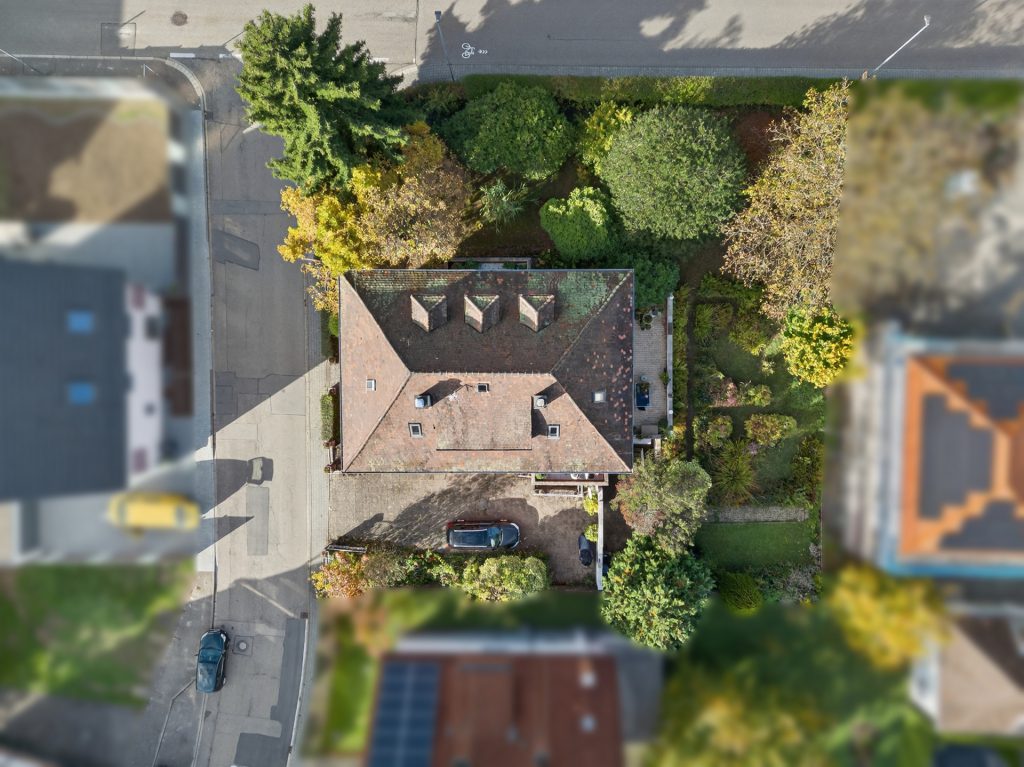 HUST Immobilien GmbH & Co. KG - Immobilienangebot - Ettlingen / Spessart - Alle - Ideal für Mehrgenerationenwohnen oder als Kapitalanlage – Dreifamilienhaus mit großem Garten in Ettlingen-Spessart