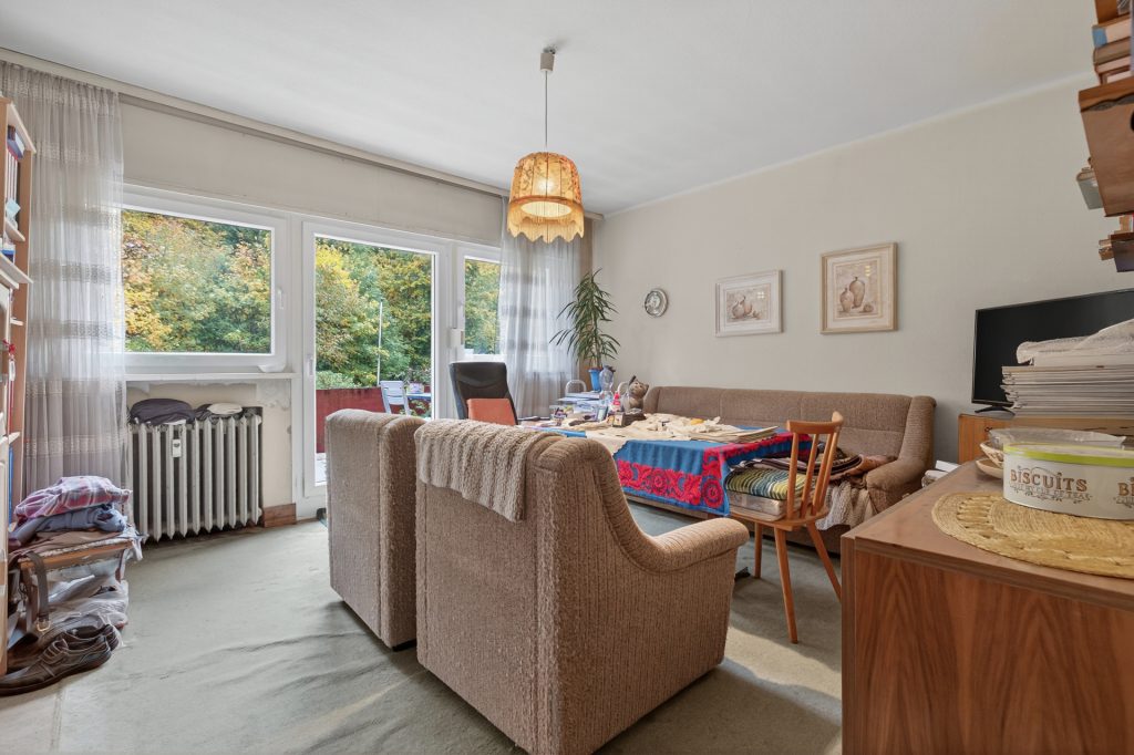 HUST Immobilien GmbH & Co. KG - Immobilienangebot - Ettlingen / Spessart - Alle - Ideal für Mehrgenerationenwohnen oder als Kapitalanlage – Dreifamilienhaus mit großem Garten in Ettlingen-Spessart
