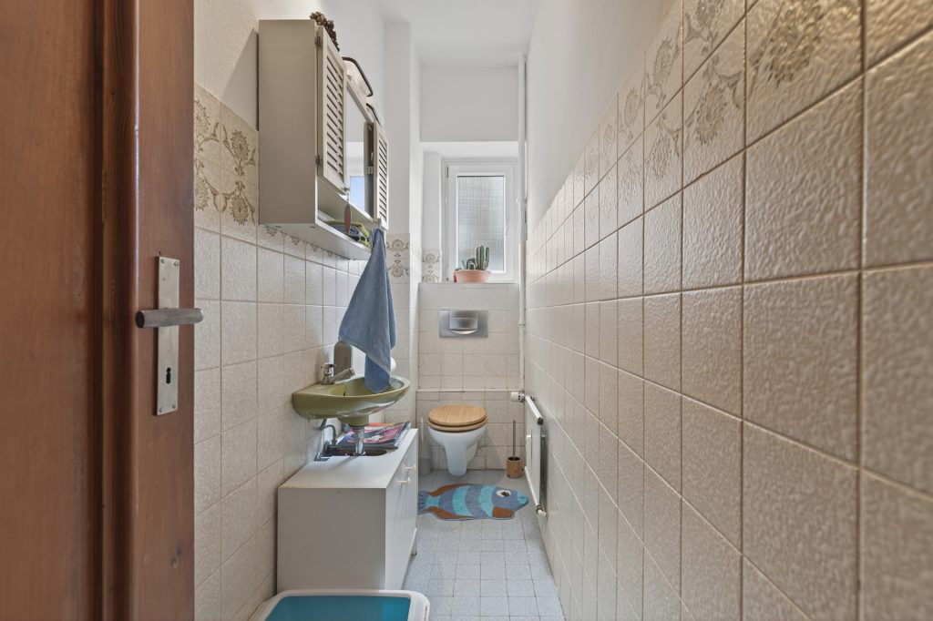 HUST Immobilien GmbH & Co. KG - Immobilienangebot - Ettlingen / Spessart - Alle - Ideal für Mehrgenerationenwohnen oder als Kapitalanlage – Dreifamilienhaus mit großem Garten in Ettlingen-Spessart