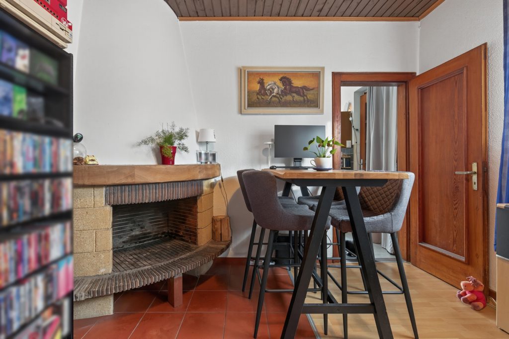 HUST Immobilien GmbH & Co. KG - Immobilienangebot - Ettlingen / Spessart - Alle - Ideal für Mehrgenerationenwohnen oder als Kapitalanlage – Dreifamilienhaus mit großem Garten in Ettlingen-Spessart