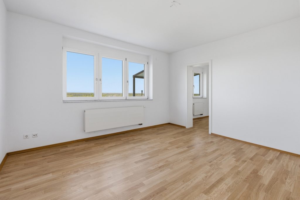 HUST Immobilien GmbH & Co. KG - Immobilienangebot - Weingarten - Alle - Exklusives Wohnen mit Weitblick – Stil, Komfort und Aussicht bis in die Pfalz