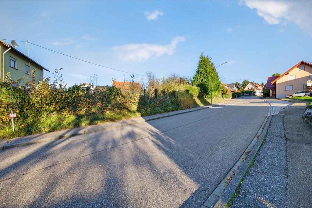 HUST Immobilien GmbH & Co. KG - Immobilienangebot - Gaggenau - Grundstücke - Zwei Baugrundstücke, drei Optionen: Ihre Bauchance in Gaggenau-Freiolsheim!