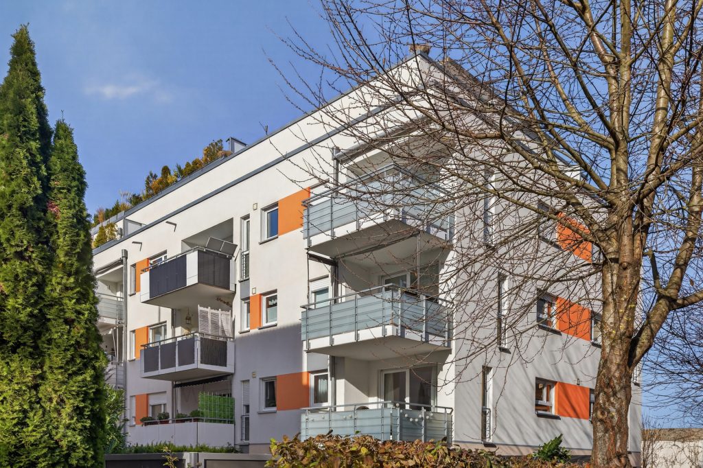 HUST Immobilien GmbH & Co. KG - Immobilienangebot - Leinfelden-Echterdingen - Alle - Moderne Maisonette-Penthouse-Wohnung mit zwei Dachterrassen & TG in Leinfelden-Echterdingen