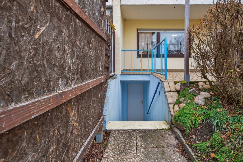 HUST Immobilien GmbH & Co. KG - Immobilienangebot - Dettenheim-Rußheim - Alle - Gestalten Sie Ihr Traumhaus – Doppelhaushälfte mit Garten und Garage in Dettenheim-Rußheim