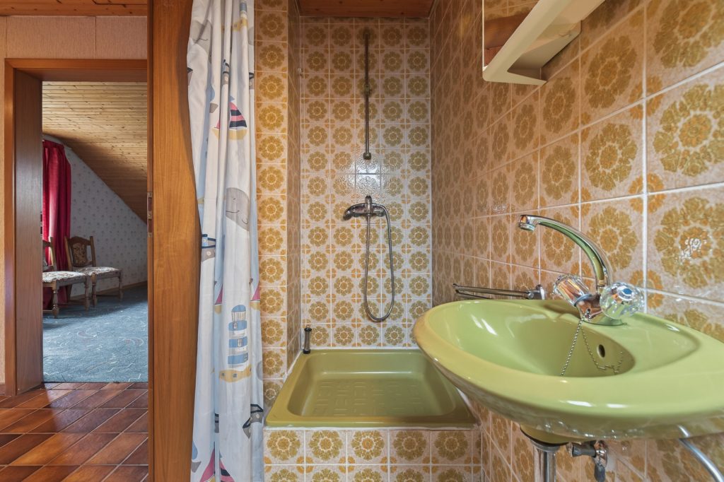 HUST Immobilien GmbH & Co. KG - Immobilienangebot - Dettenheim-Rußheim - Alle - Gestalten Sie Ihr Traumhaus – Doppelhaushälfte mit Garten und Garage in Dettenheim-Rußheim
